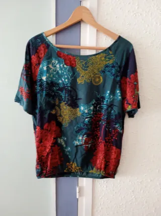 Blusa fina estampada