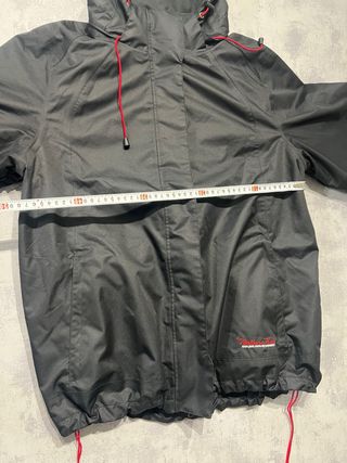 Chaqueta Snowboard Negra y Roja talla m