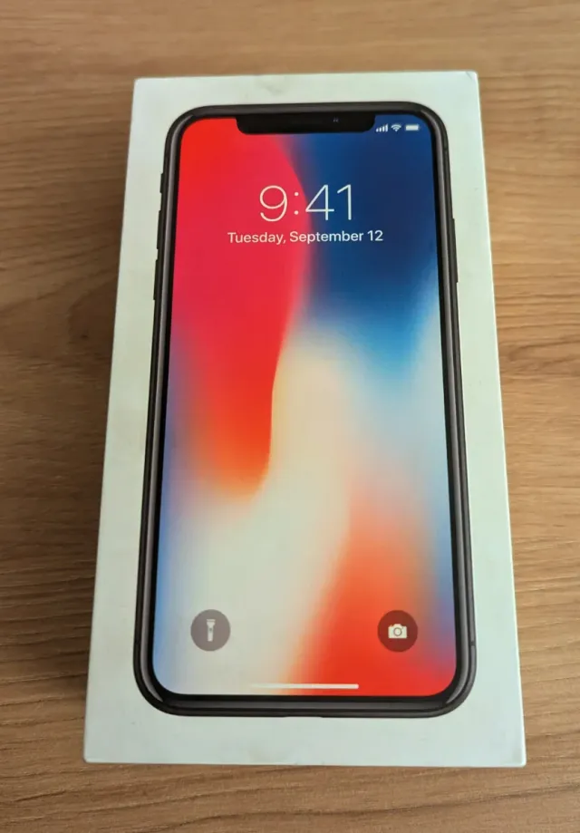 iPhone 64GB Grigio senza batteria