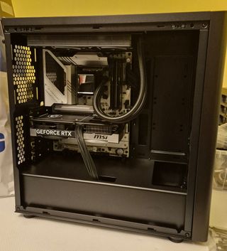 PC Gaming Intel Ultra 7 - RTX 5070