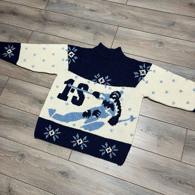 Vintage 80s Shetland Wool Jumper Hand Embroidered