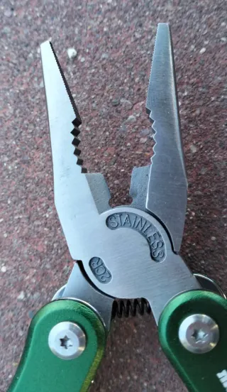 Alicates Metabo Profesionales