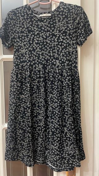 Vestido negro flores Pull&Bear Talla XS
