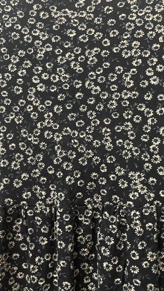 Vestido negro flores Pull&Bear Talla XS