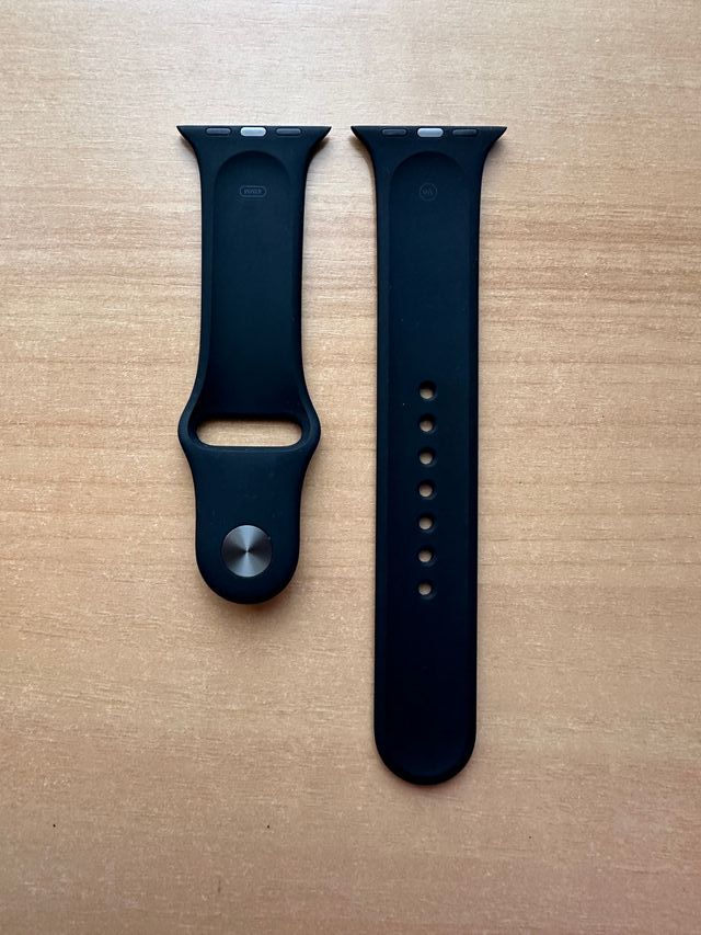 Apple Watch 41mm. Midnight Sport Band M/L