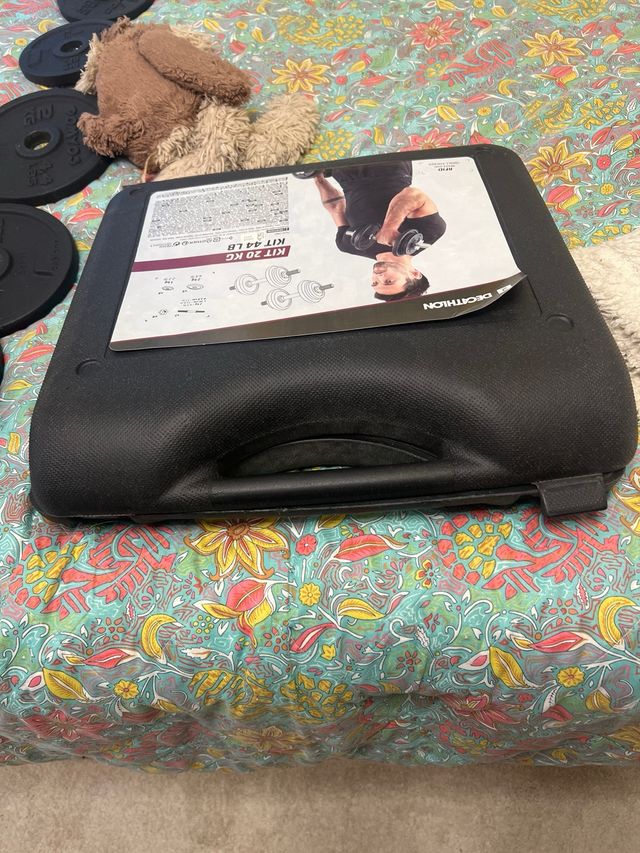 Maletín Pesas DOMYOS 20kg + 6 Discos Extra