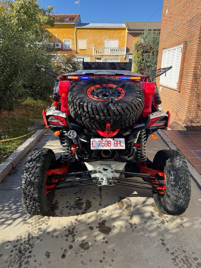 Can-Am Maverick RC 2021