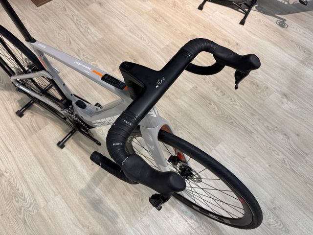 Berria Mistral Pro+ 105 Di2