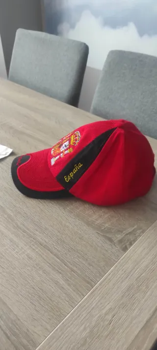 Gorra España Roja y Negra