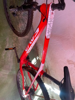 Bicicleta MTB SAVA DECL 6.0 Roja