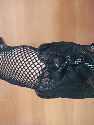 Calze autoreggenti a rete con fiocchetti