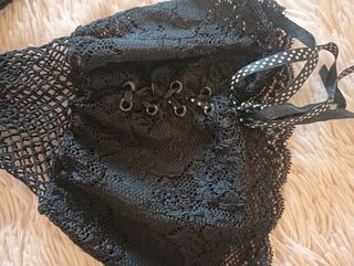 Calze autoreggenti a rete con fiocchetti