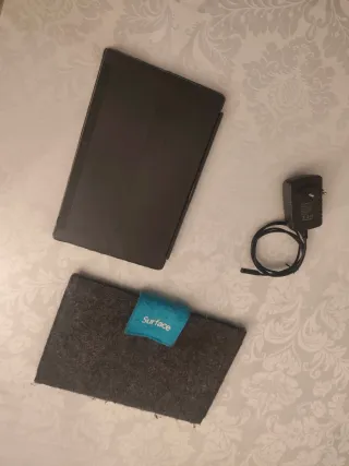 Microsoft Surface RT Tablet con Teclado