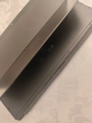 Microsoft Surface RT Tablet con Teclado