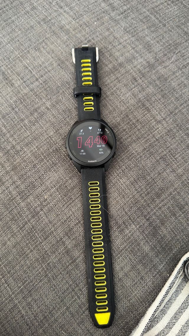 Garmin Forerunner 165 Nero