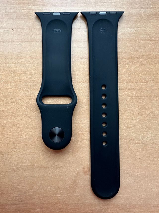 Apple Watch 38mm. Cinturino Sport Nero M/L
