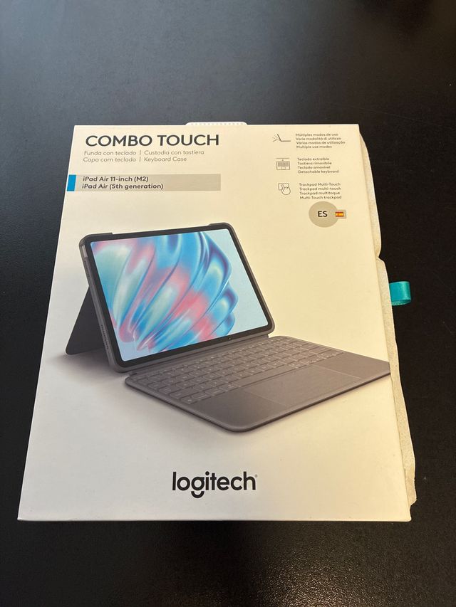 Logitech Combo Touch iPad Air 11 M2/M3