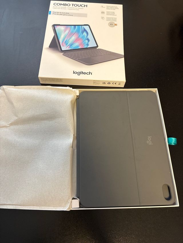 Logitech Combo Touch iPad Air 11 M2/M3