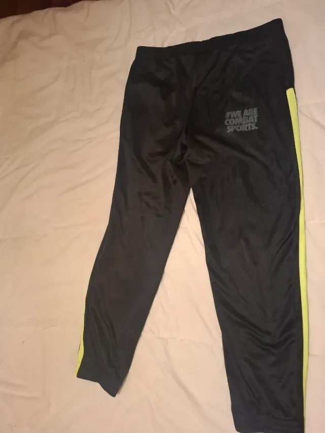 Pantalón chándal Leone negro y amarillo