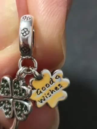 Colgante Trébol Suerte con Circonitas Verdes