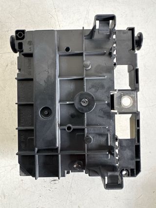 Caja de reles BSM R02 Peugeot Citroën : 9667044980