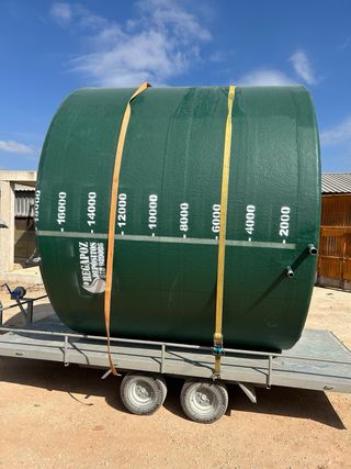 Depósitos de Poliéster