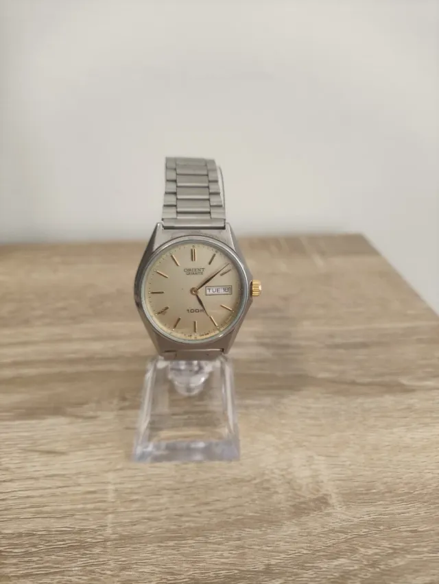 Reloj Orient Vintage Dorado y Plateado