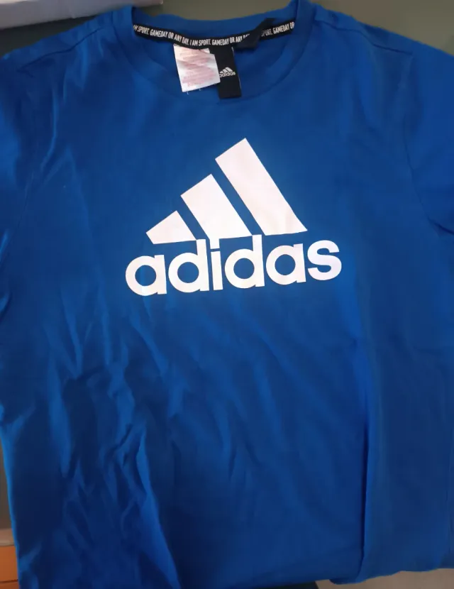 Lote 4 Camisetas Adidas Niño talla 13-14
