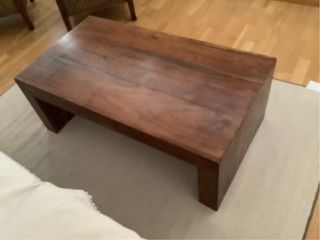 Tavolino in teak massiccio