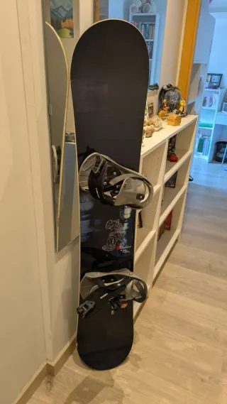 Tabla de Snowboard con Fijaciones y bolsa Burton