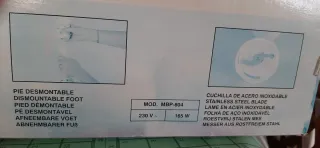 Batidora de mano blanca