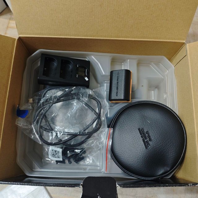 Canon EOS R + RF 24-105mm F4 L IS USM