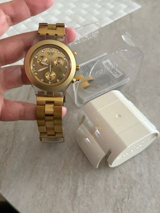 Reloj Swatch Irony Diaphane SVCK4032G Dorado
