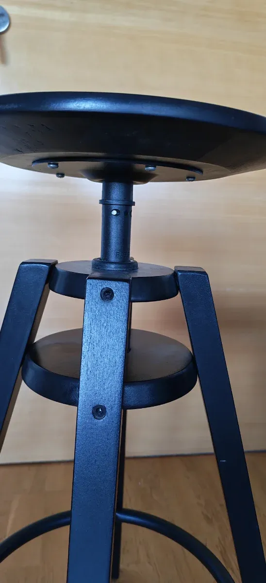 Taburete Dalfred Negro