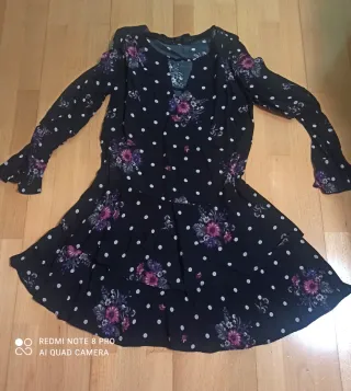 Vestido Mango volantes floral lunares