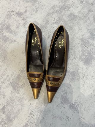 Zapatos de tacón Kitten Heels Marrón y Dorado