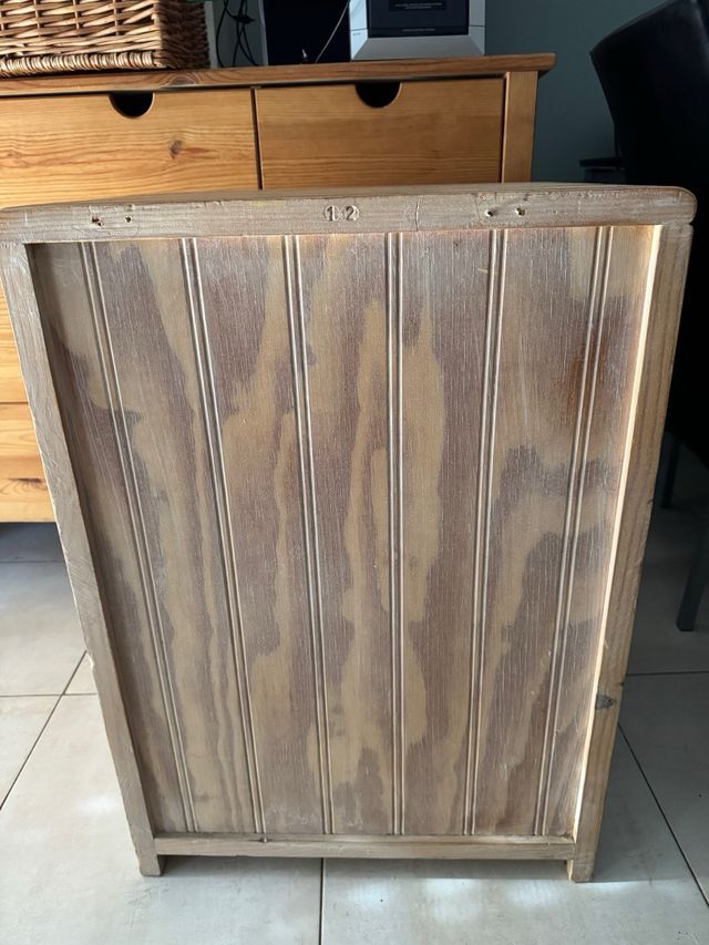 Mesita/Cajonera de pino macizo