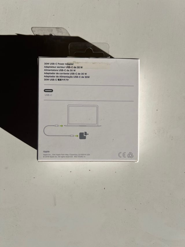 Adaptador Apple USB-C 30W USA