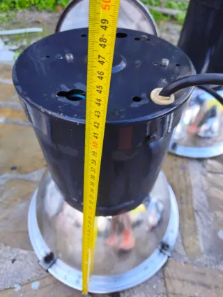 Foco industrial metálico