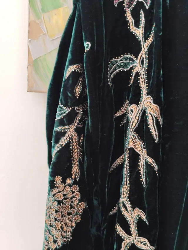 Kimono 3/4 Terciopelo Verde Sfera Bordado