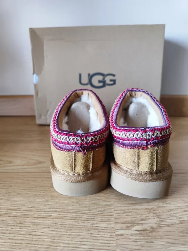 Botas UGG. - Exterior de an