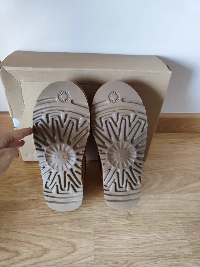 Botas UGG. - Exterior de an