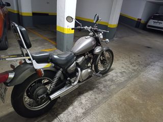 Yamaha Virago Moto