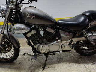 Yamaha Virago Moto