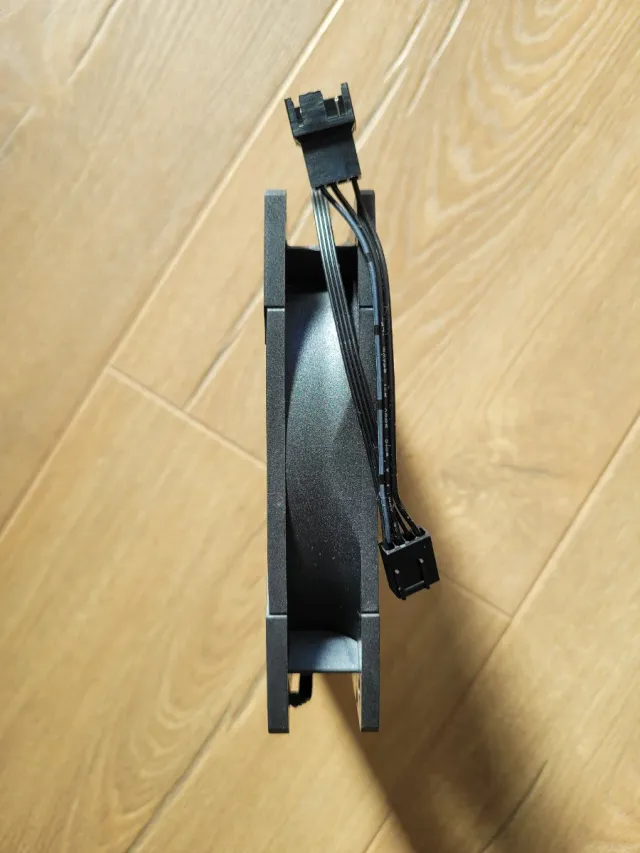 Lote 3 ventiladores Arctic PWM PST