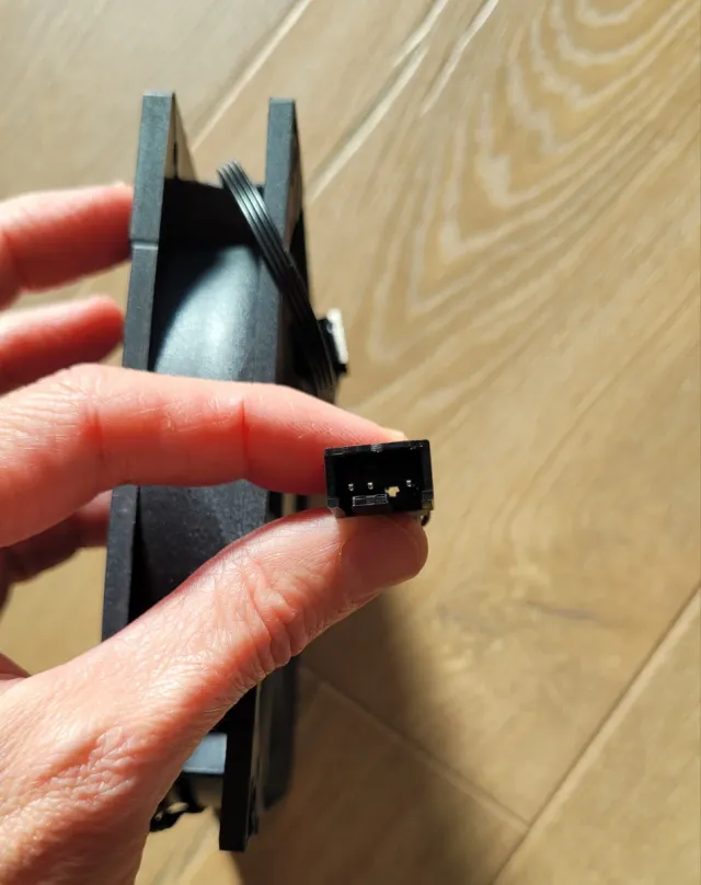 Lote 3 ventiladores Arctic PWM PST