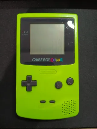 Game Boy Color Verde con batteria ricaricabile