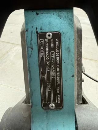 Patinete Cecotec Bongo Serie Z