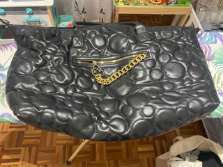 Bolsa de deporte acolchada negra con caras de mick