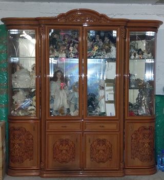 Vetrina/cristalliera/credenza in legno e vetro
